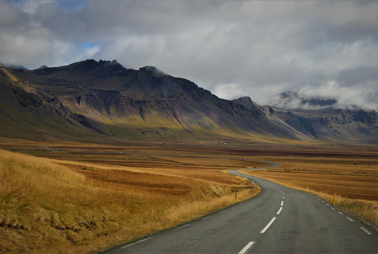Sustainable Travel New Year Resolutions: 2025 Eco-Travel Goals